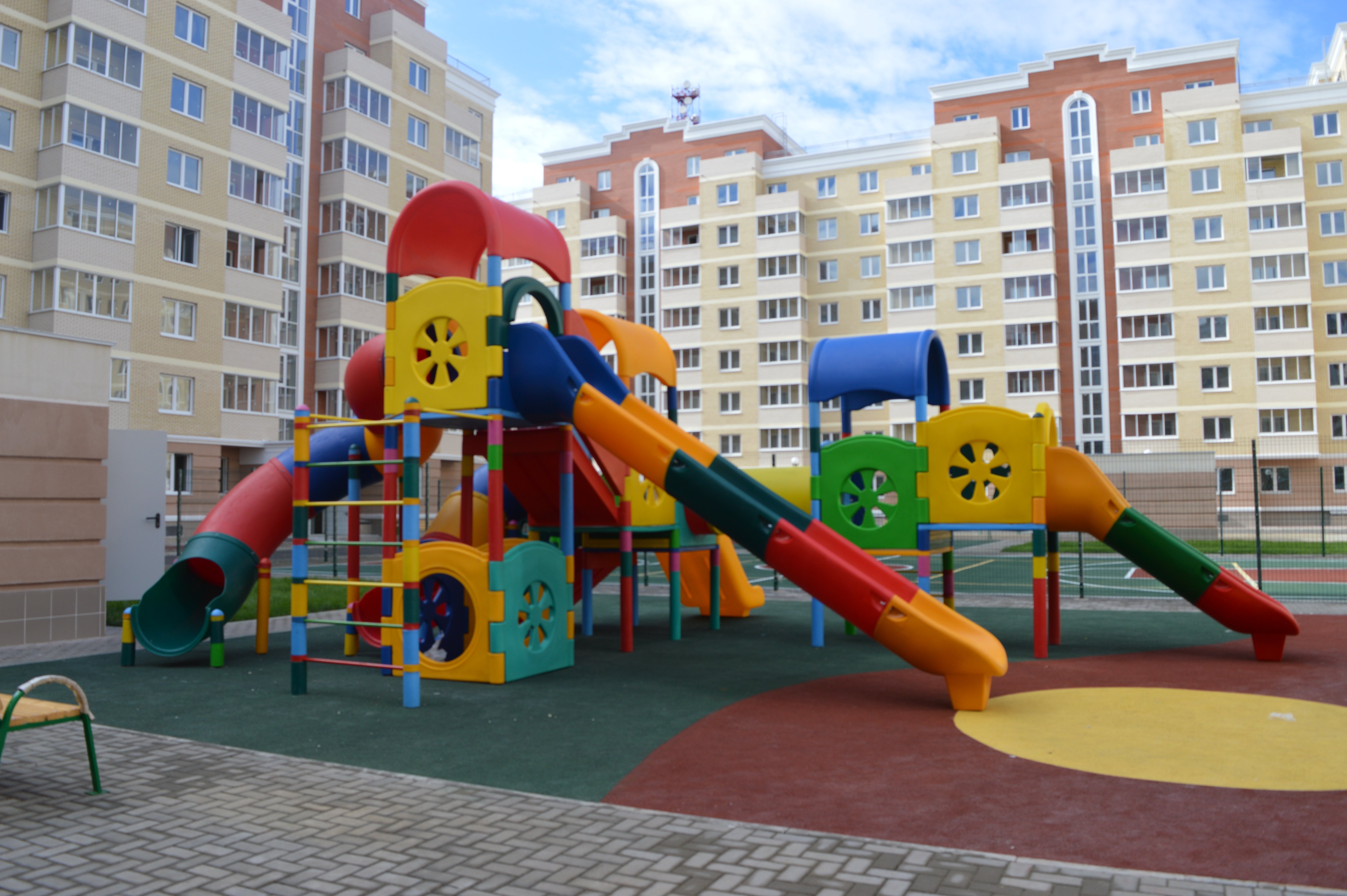 Подмосковье полностью благоустроено 1354 двора  Подмосковье полностью благоустроено 1354 двора