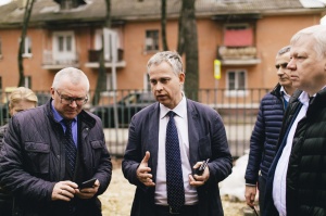Депутат МОД Владимир Гольберт поздравил предпринимателей Подмосковья с Днем российского предпринимательства Депутат МОД Владимир Гольберт поздравил предпринимателей Подмосковья с Днем российского предпринимательства
