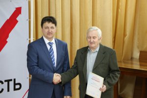 Высокая отметка главы - награждение Паранина М.С.