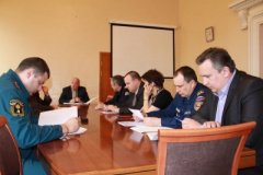 Заседания комиссии по предупреждению и ликвидации чрезвычайных ситуаций и обеспечению пожарной безопасности Серебряно-Прудского муниципального района Московской области Заседания комиссии по предупреждению и ликвидации чрезвычайных ситуаций и обеспечению пожарной безопасности Серебряно-Прудского муниципального района Московской области