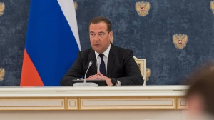 «Единая Россия» проведет широкое обсуждение предвыборной программы с жителями регионов и экспертами «Единая Россия» проведет широкое обсуждение предвыборной программы с жителями регионов и экспертами