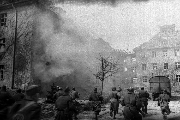 Жителям Серебряных Прудов рассказали о новой памятной дате – Дне взятия Кёнигсберга 