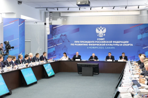 Андрей Воробьев представил Президенту проекты «Умный ФОК» и «Школьная лига» 