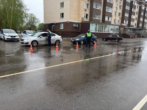 Водителей транспортных средств проверили на трезвость
