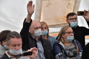 Игорь Брынцалов встретился с жителями городского округа Рузский, чьи дома пострадали в результате чрезвычайной ситуации Игорь Брынцалов встретился с жителями городского округа Рузский, чьи дома пострадали в результате чрезвычайной ситуации