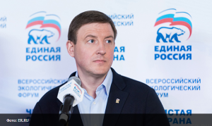 Андрей Турчак: Выделение дополнительных средств на школьные автобусы сделает перевозки более безопасными и комфортными Андрей Турчак: Выделение дополнительных средств на школьные автобусы сделает перевозки более безопасными и комфортными