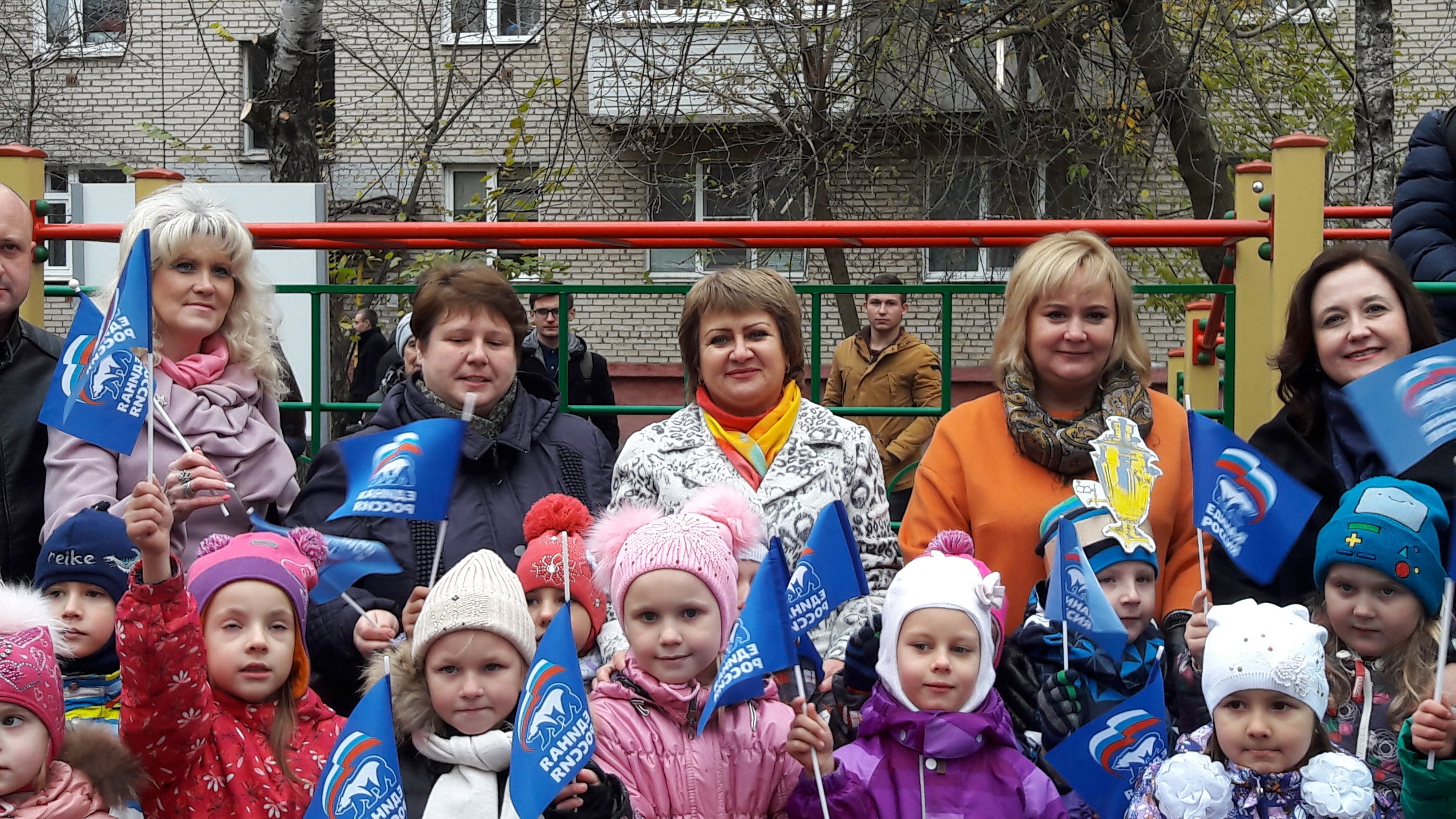 С начала года в Подмосковье открыто 105 детских площадок по программе Губернатора - МинЖКХ С начала года в Подмосковье открыто 105 детских площадок по программе Губернатора - МинЖКХ