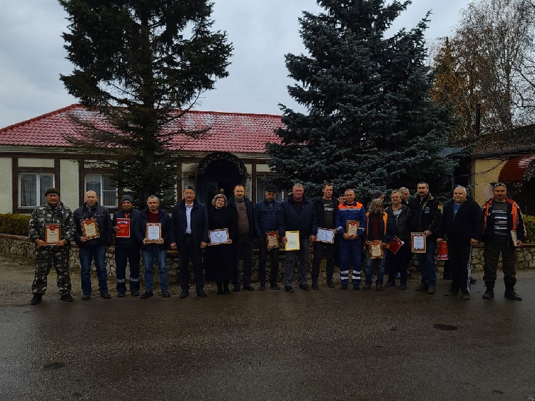 Состоялась рабочая встреча главы муниципального округа Серебряные Пруды с коллективом производственного комплекса «Серебряно-Прудский» ГБУ МО «Мосавтодор». Состоялась рабочая встреча главы муниципального округа Серебряные Пруды с коллективом производственного комплекса «Серебряно-Прудский» ГБУ МО «Мосавтодор».