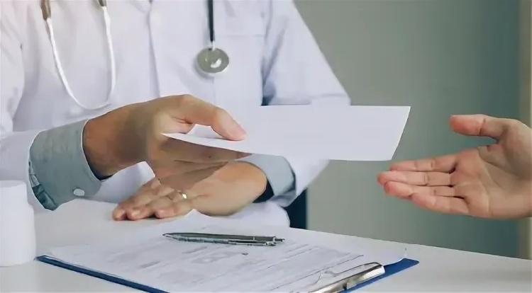 Серебрянопрудцам рассказали о повышении выплат по больничным листам с 2026 года