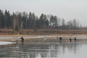 В Московской области с начала зимы на льду водоемов спасено 8 человек В Московской области с начала зимы на льду водоемов спасено 8 человек