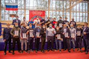 В Подмосковье наградили тренеров, принимавших участие в акции «Единая Россия тренирует» В Подмосковье наградили тренеров, принимавших участие в акции «Единая Россия тренирует»