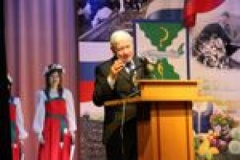 Праздник Крестьянский труд не всякому под силу, ведь каждый год – тяжелая страда… Праздник Крестьянский труд не всякому под силу, ведь каждый год – тяжелая страда…