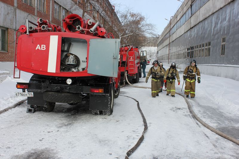 За новогодние праздники в Подмосковье во время пожаров спасено 70 человек За новогодние праздники в Подмосковье во время пожаров спасено 70 человек