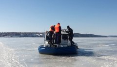 Операция «Тонкий лед» - в Подмосковье усилено патрулирование водоемов Операция «Тонкий лед» - в Подмосковье усилено патрулирование водоемов