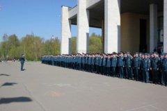 300 пожарных и спасателей Подмосковья обеспечат безопасность во время празднования Дня России 300 пожарных и спасателей Подмосковья обеспечат безопасность во время празднования Дня России