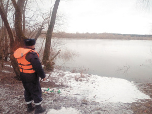 Спасатели «Мособлпожспас» продолжают контролировать обстановку на водных акваториях Подмосковья